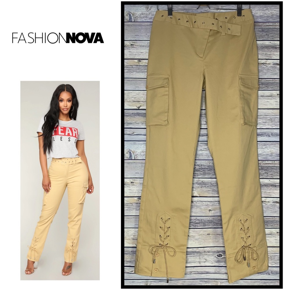 NWT Fashion Nova ‘The Updated Classic Cargo Pant’ Size Large
